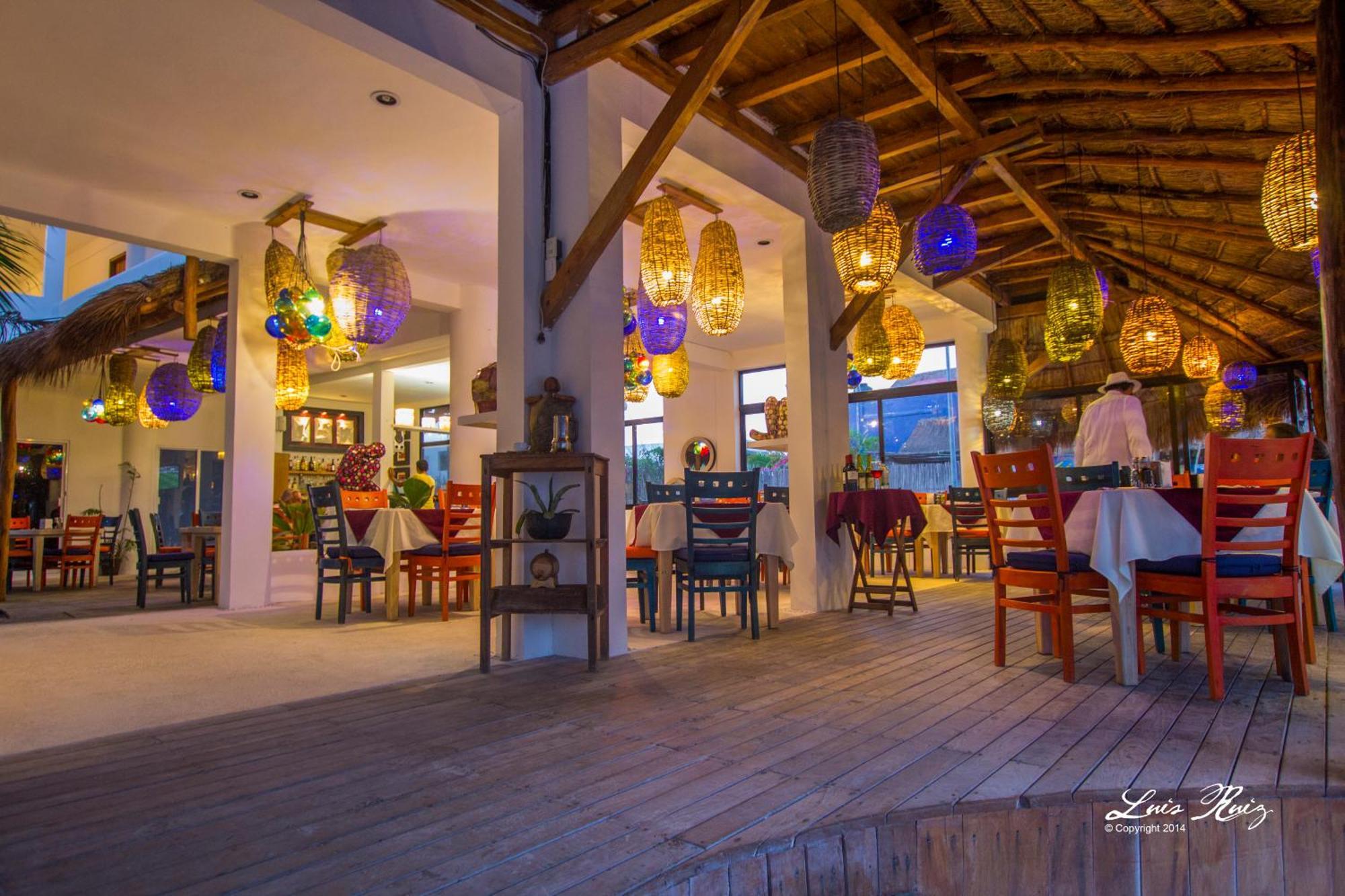 El Fuerte Beach Apartments Махахуал Екстериор снимка