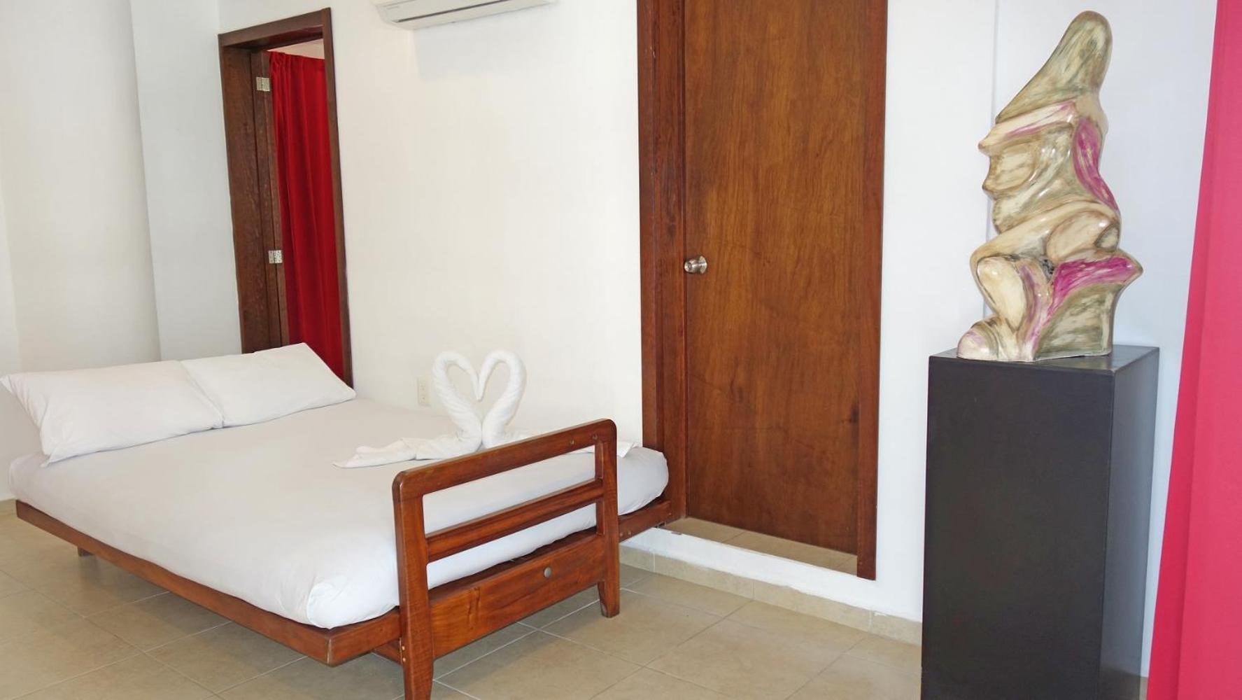 El Fuerte Beach Apartments Махахуал Стая снимка