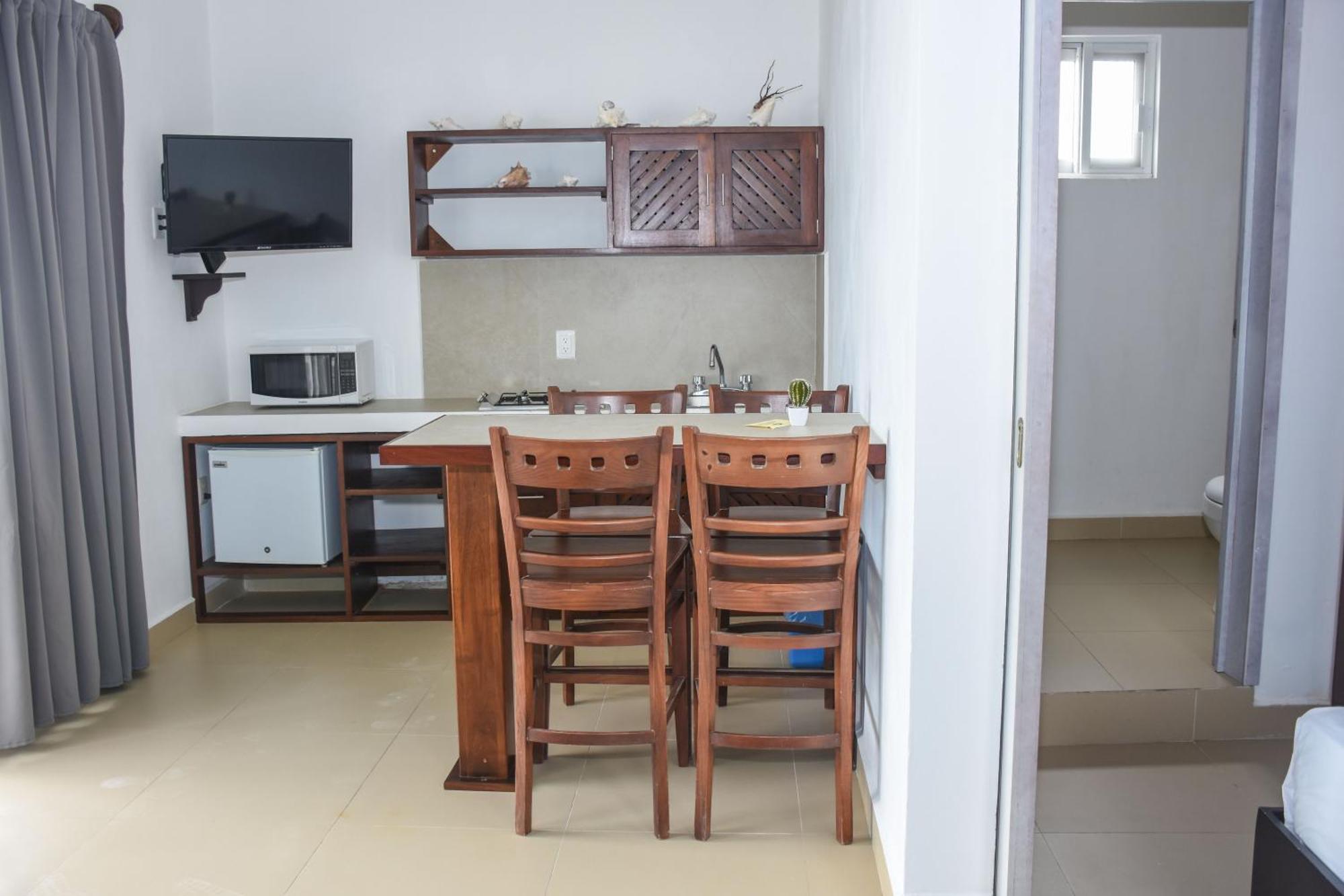 El Fuerte Beach Apartments Махахуал Екстериор снимка